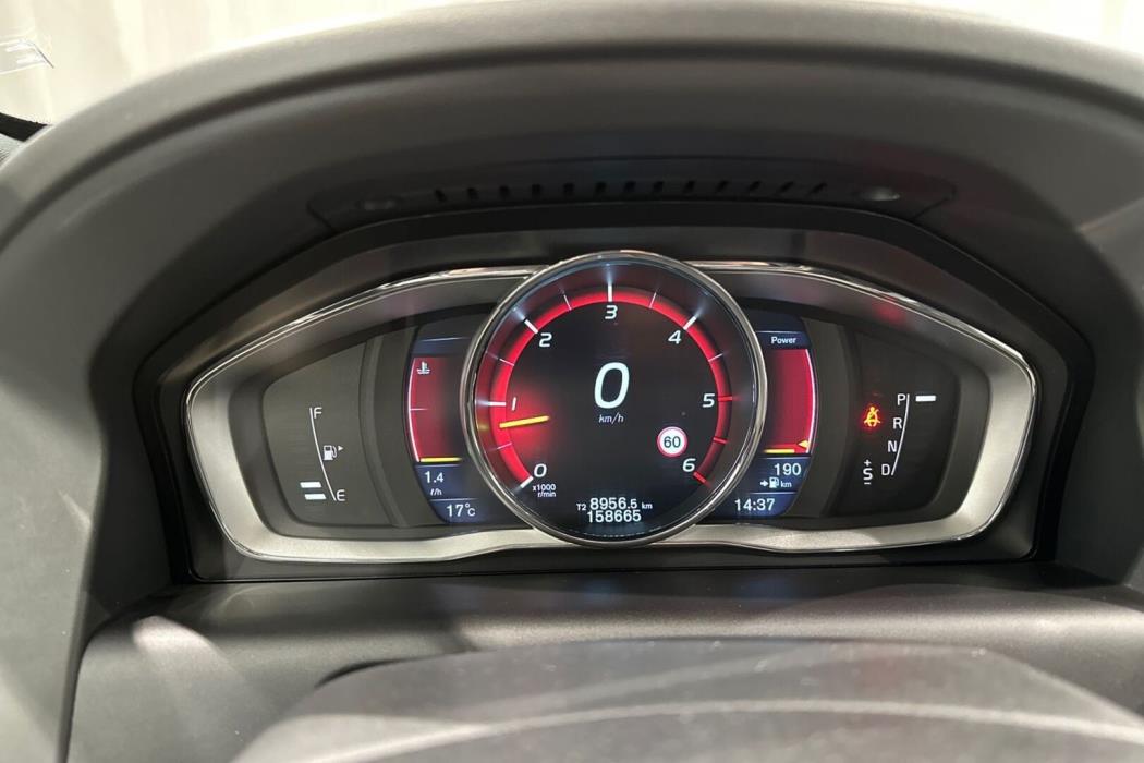 VOLVO XC60 2016