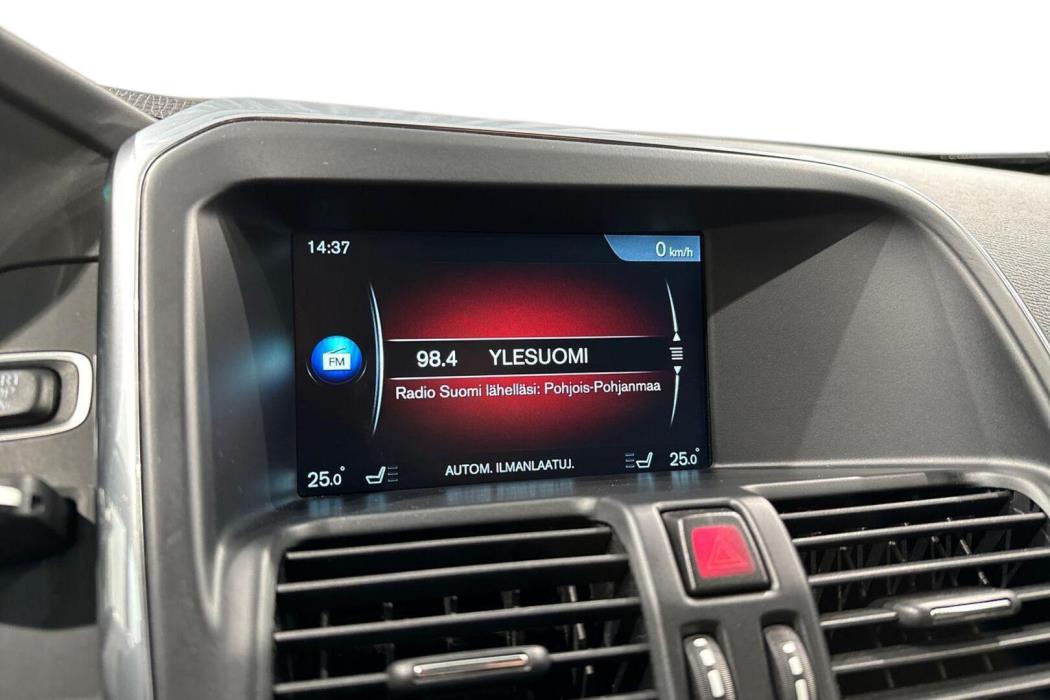 VOLVO XC60 2016