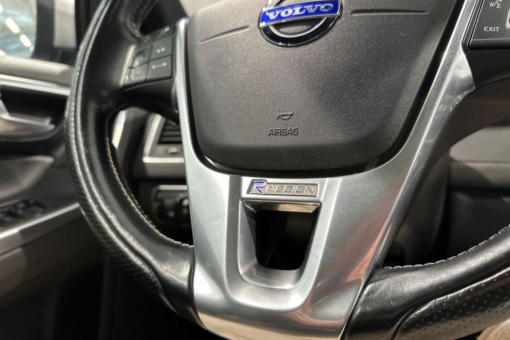 VOLVO XC60 2016