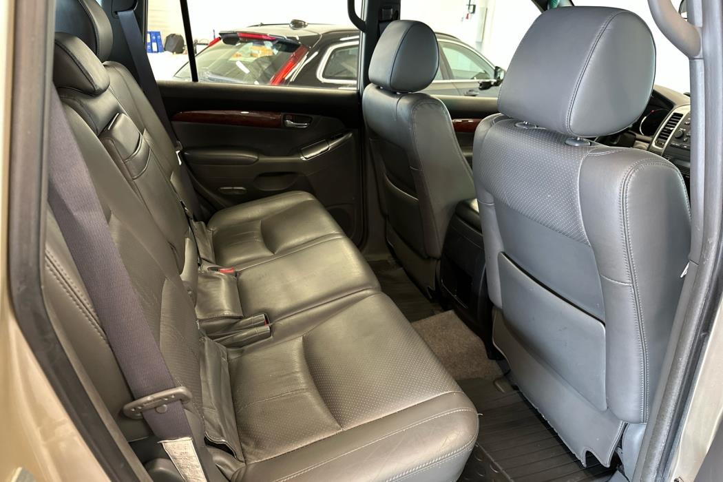 TOYOTA Land Cruiser 2008
