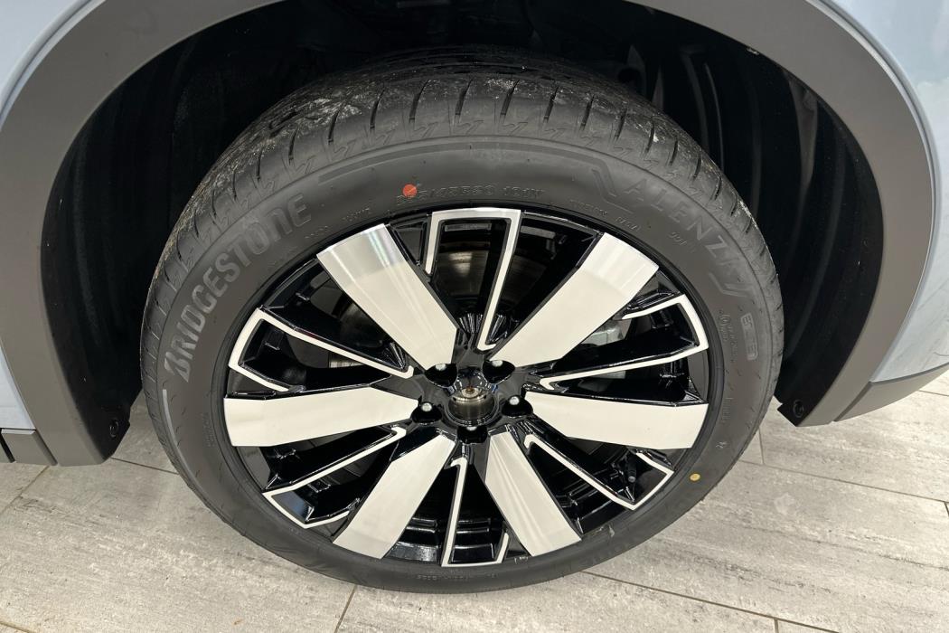 MITSUBISHI Outlander 2026