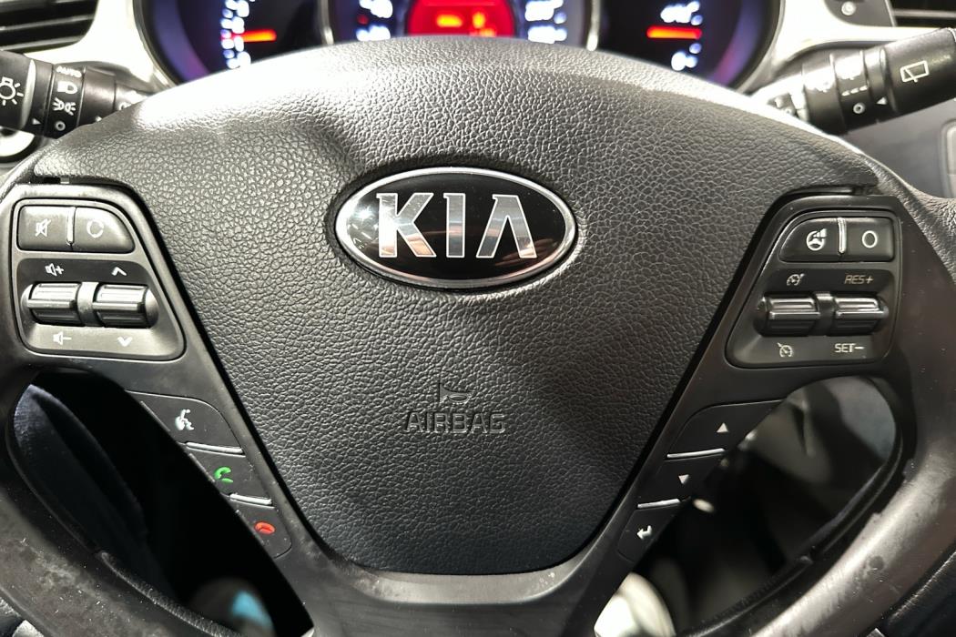 KIA cee'd 2015