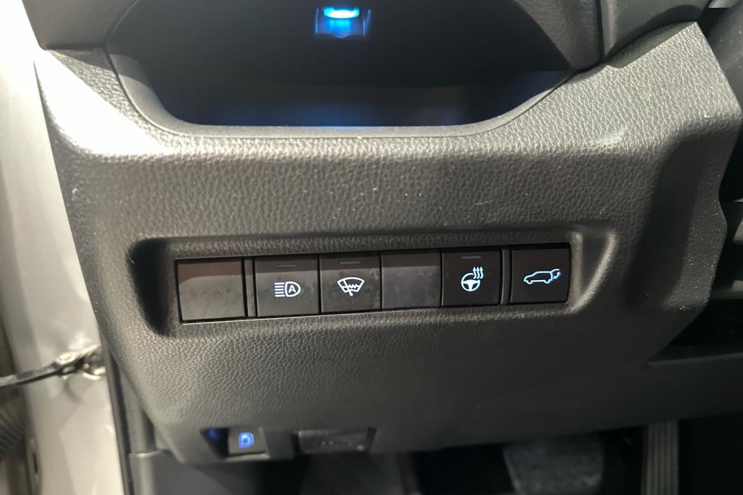 SUZUKI Across 2020