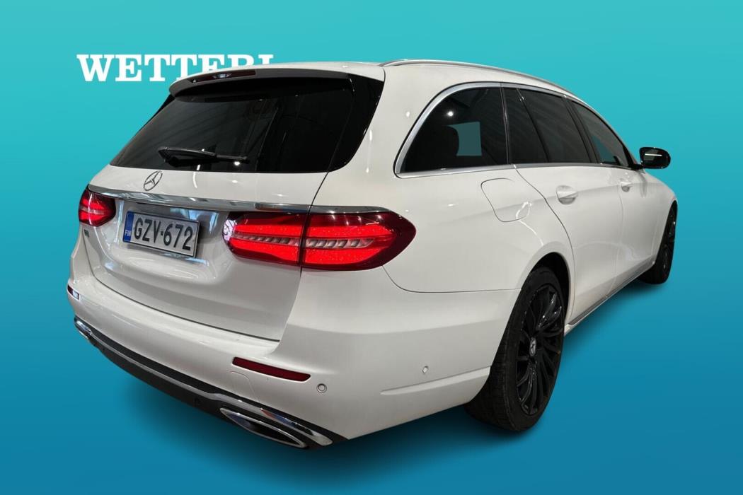 MERCEDES-BENZ E 2017