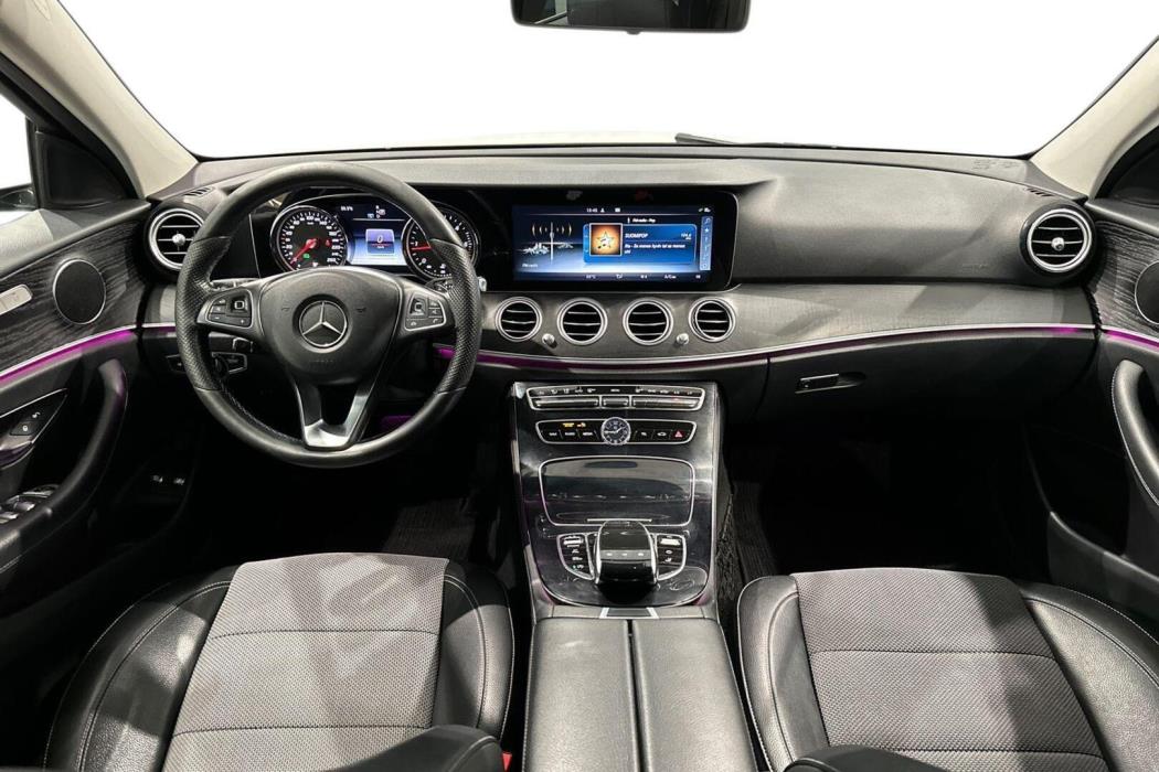 MERCEDES-BENZ E 2017
