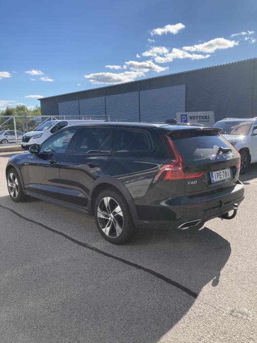 VOLVO V60 Cross Country 2022