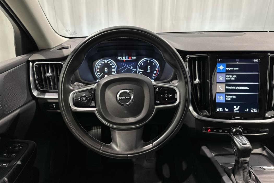 VOLVO V60 2019