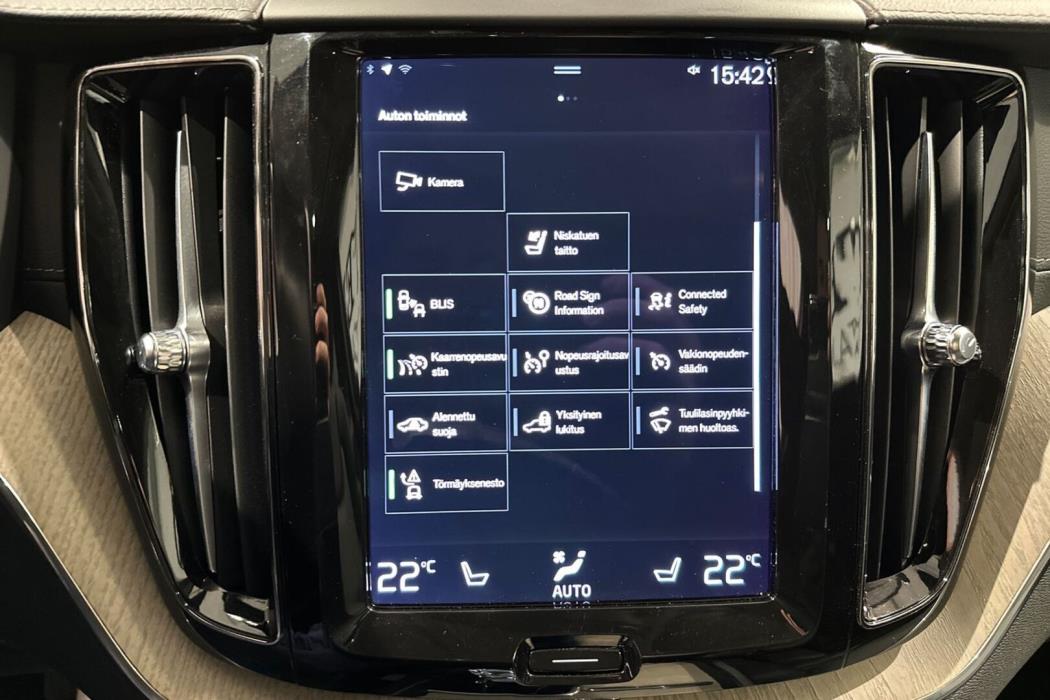 VOLVO XC60 2021