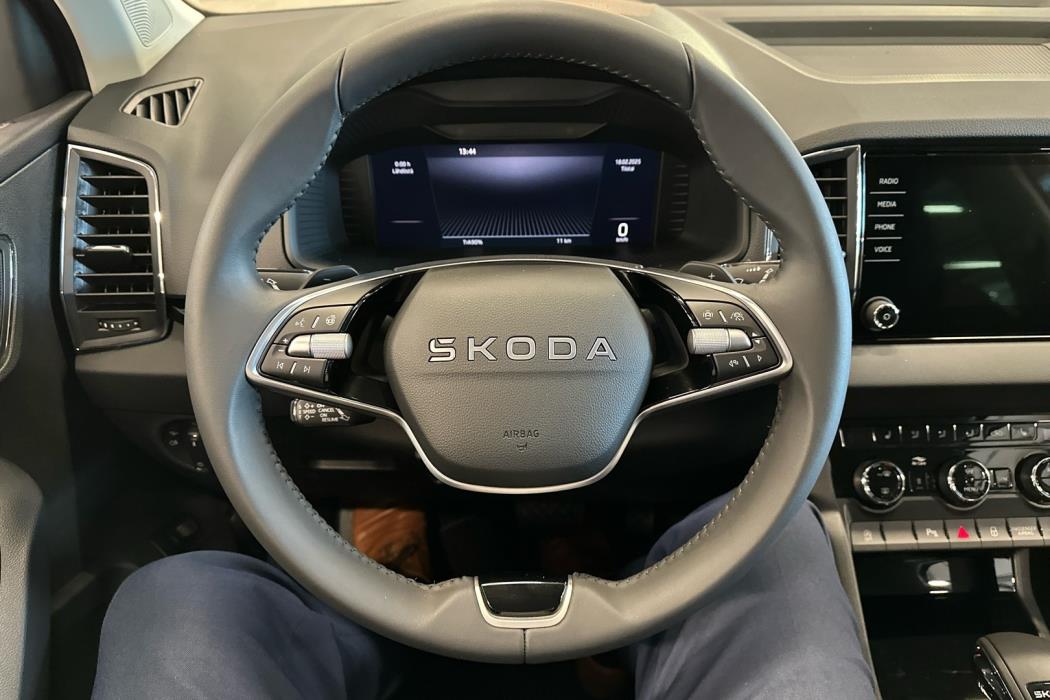 SKODA Karoq 2025