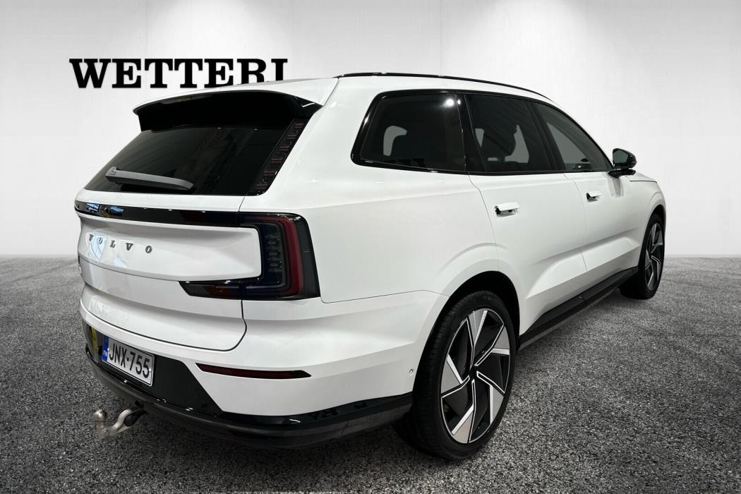 VOLVO EX90 2025