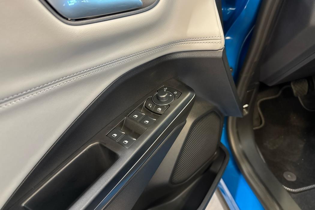 FORD Puma Gen-E 2025