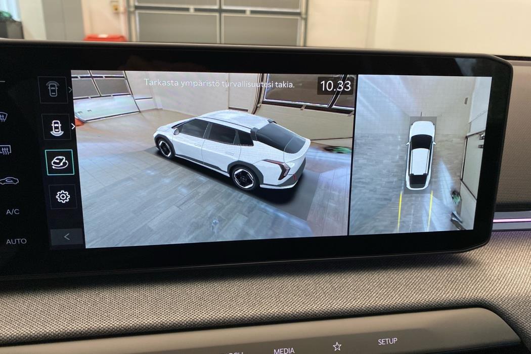 KIA EV4 2026