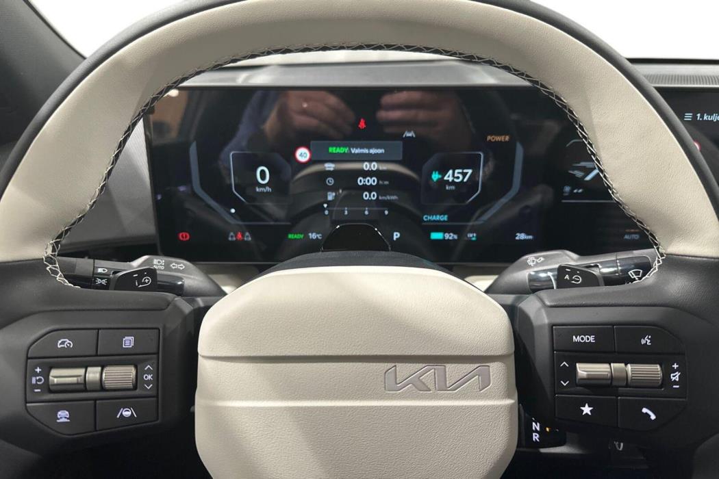 KIA EV4 2025