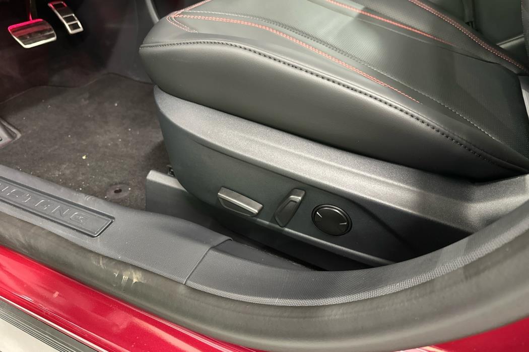 FORD Mustang Mach-E 2025