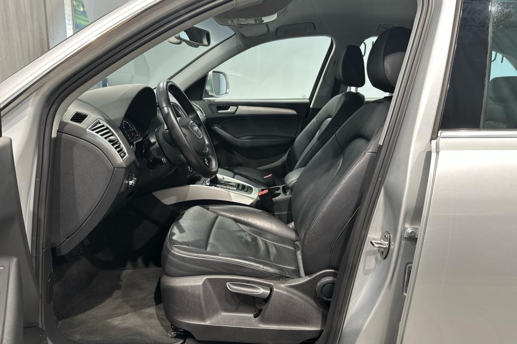 AUDI Q5 2012