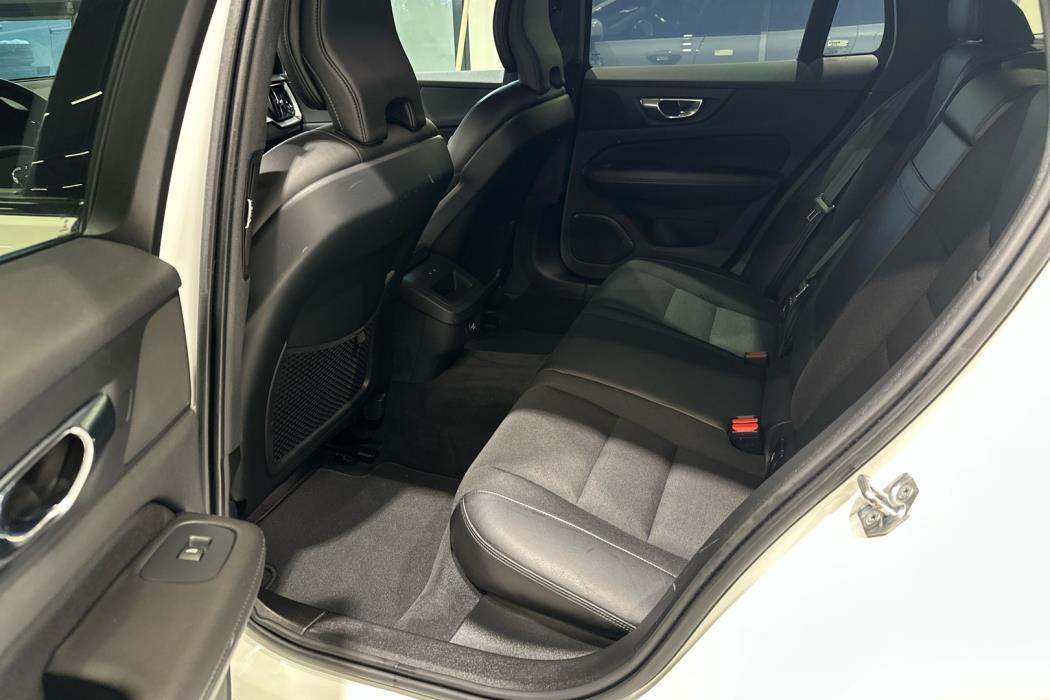 VOLVO V60 Cross Country 2020