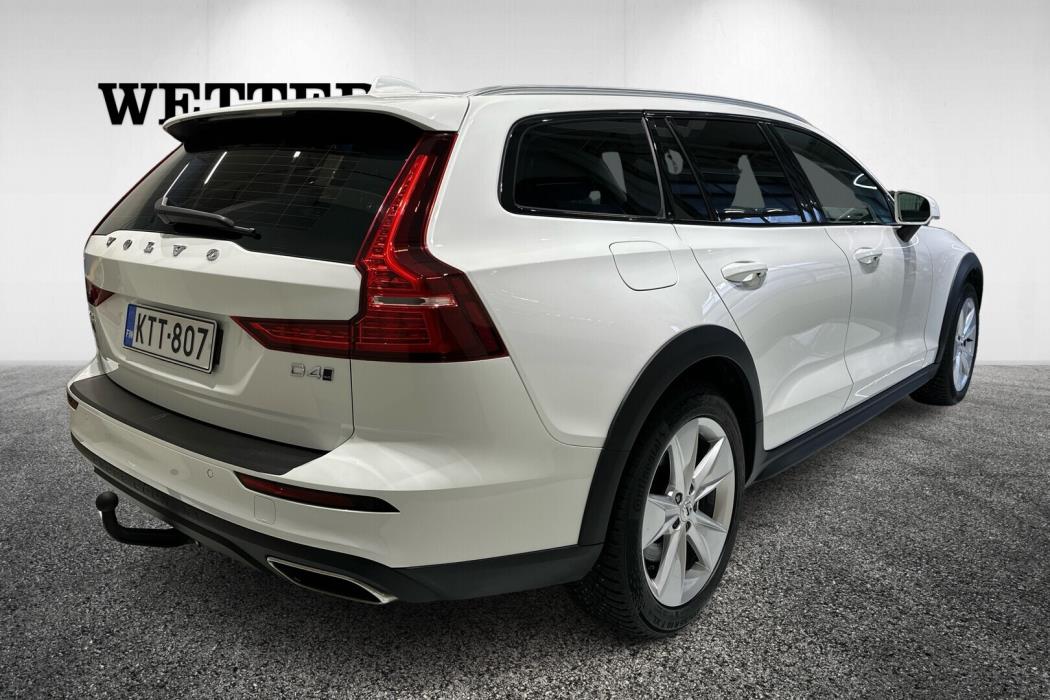 VOLVO V60 Cross Country 2020