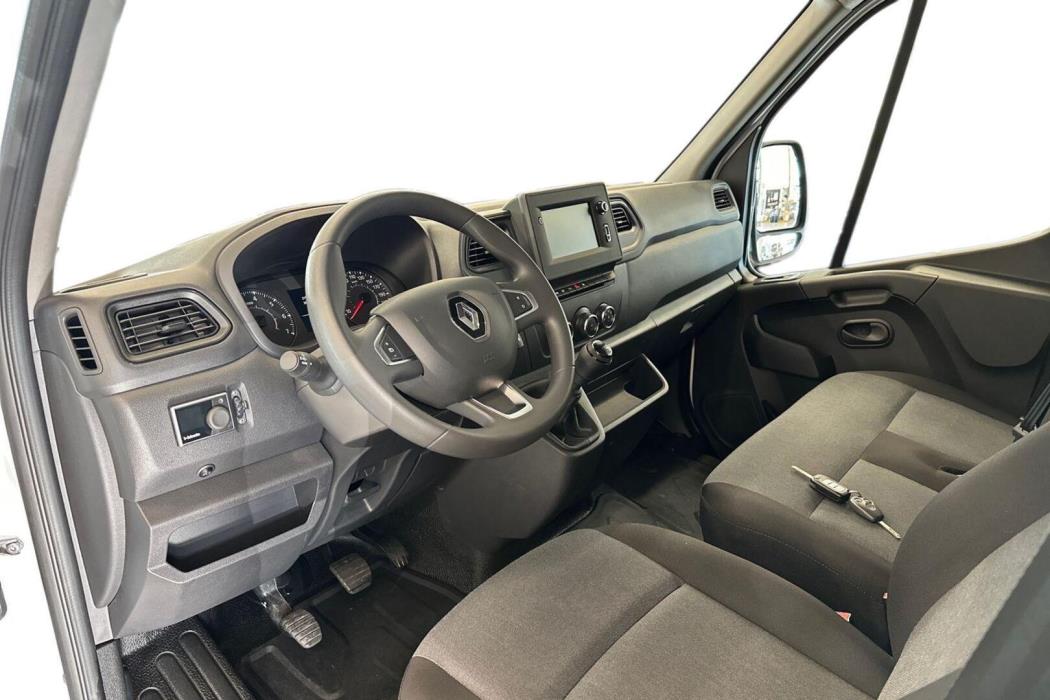 RENAULT Master 2023