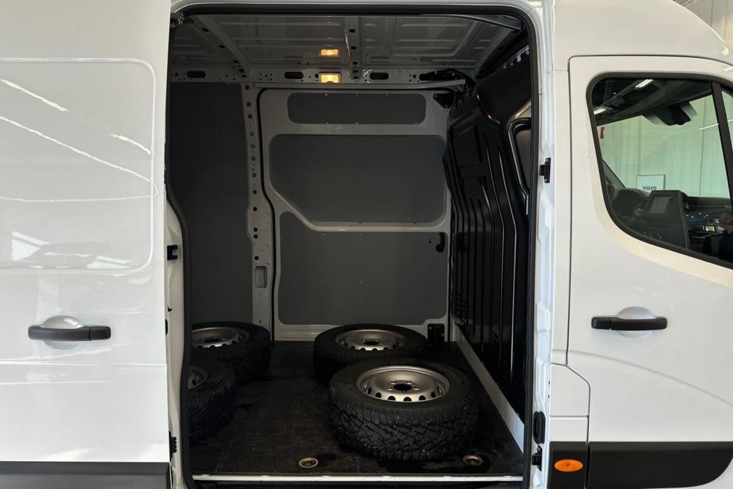 RENAULT Master 2023