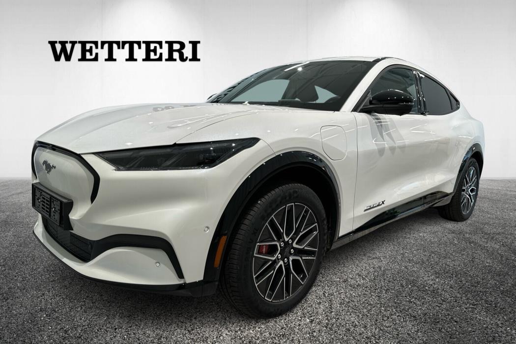 FORD Mustang Mach-E 2025