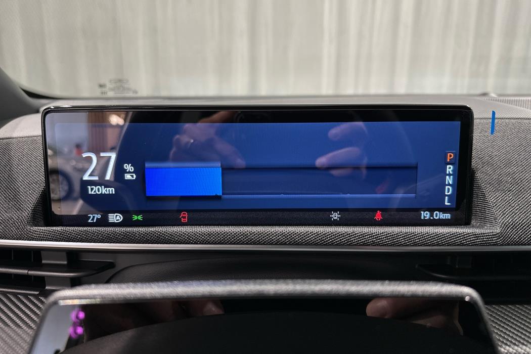 FORD Mustang Mach-E 2025