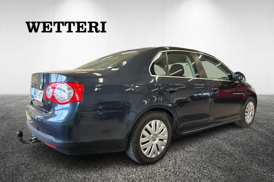 VOLKSWAGEN Jetta 2010