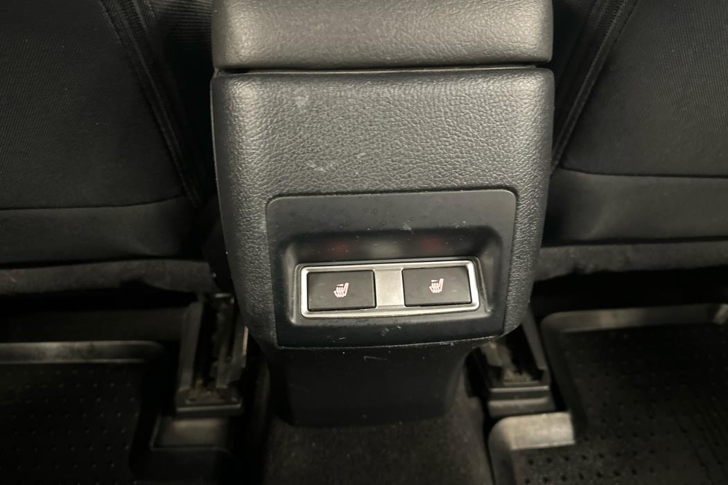 SUBARU Forester 2017