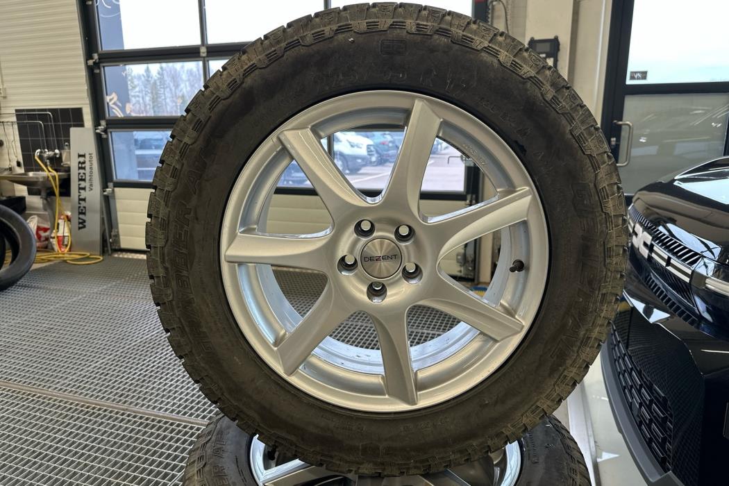 SUBARU Forester 2017