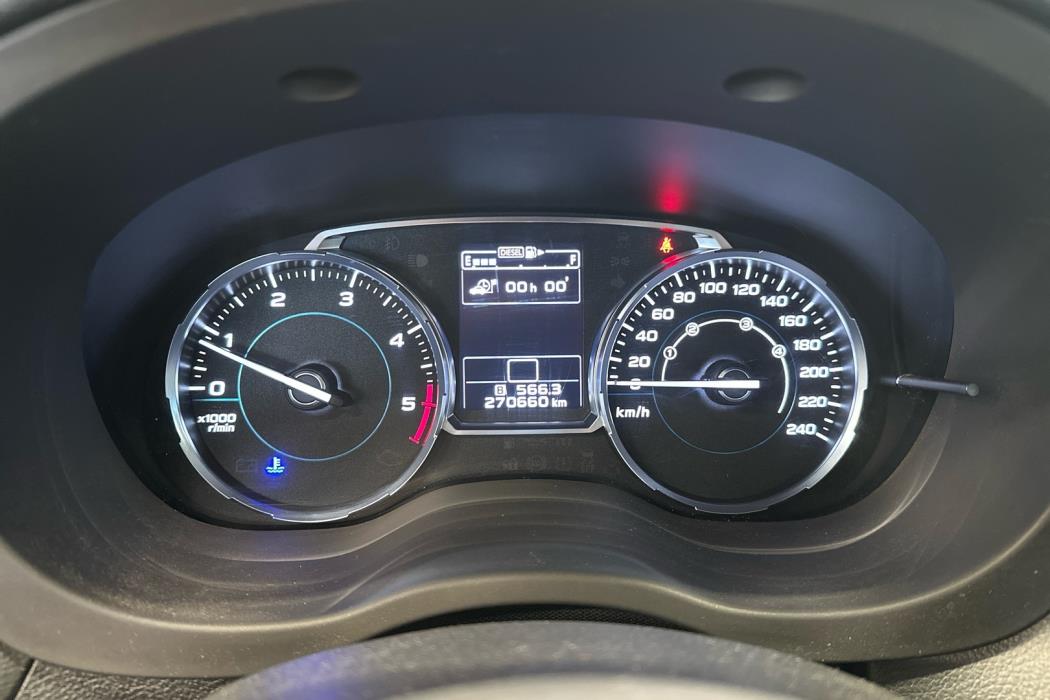 SUBARU Forester 2017