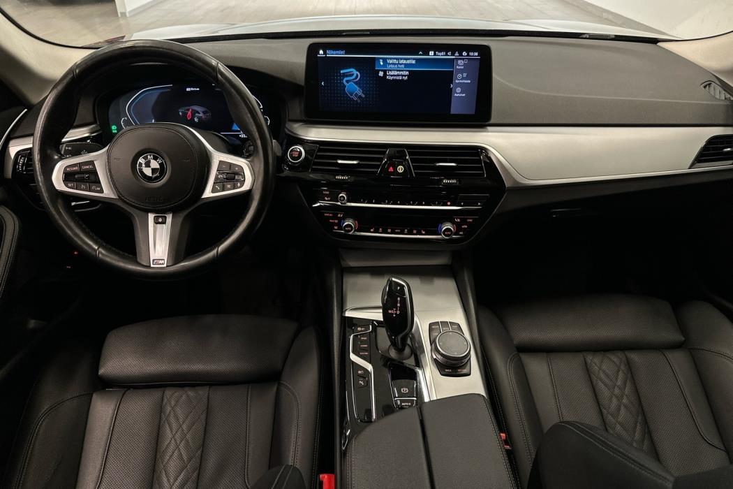 BMW 530 2021