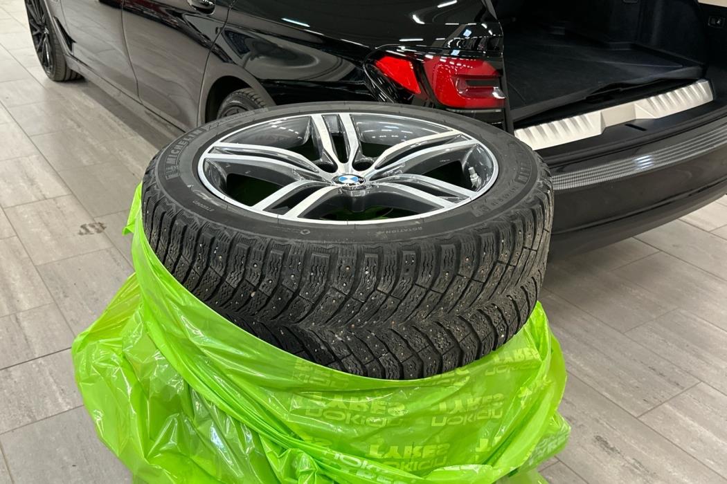 BMW 530 2021