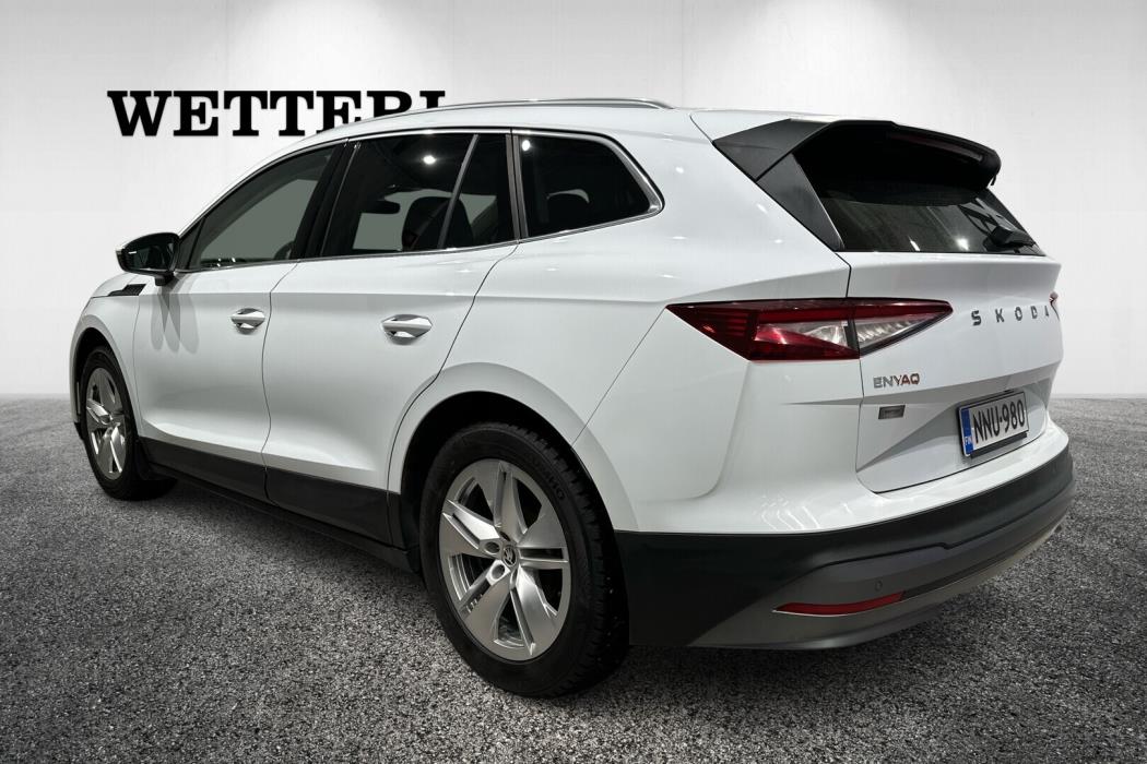 SKODA Enyaq 2024