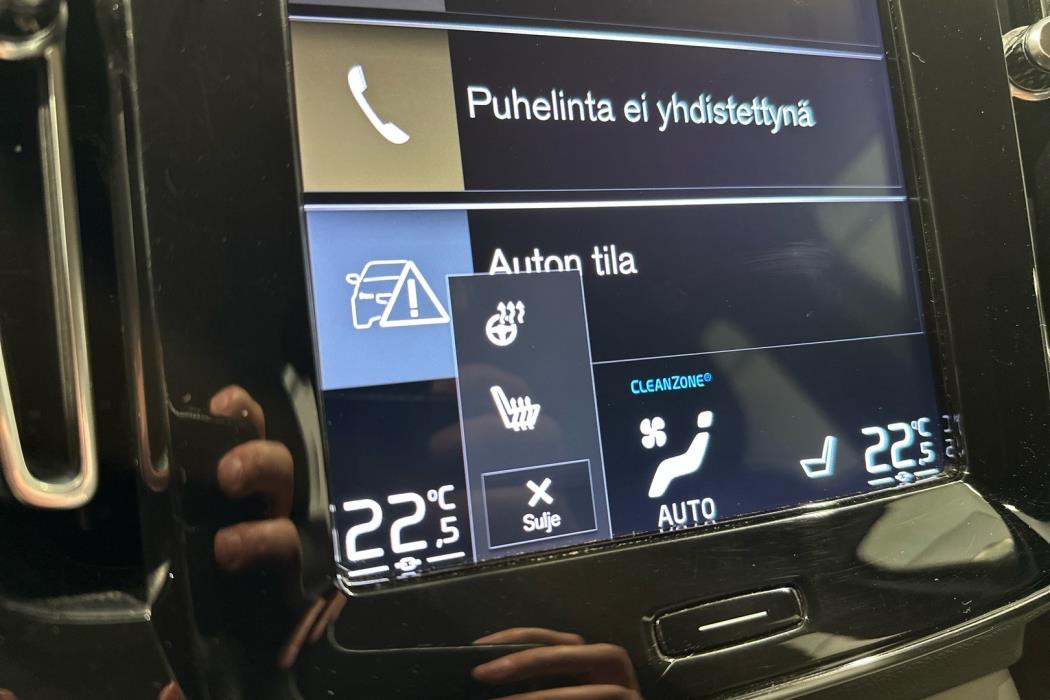 VOLVO XC40 2019