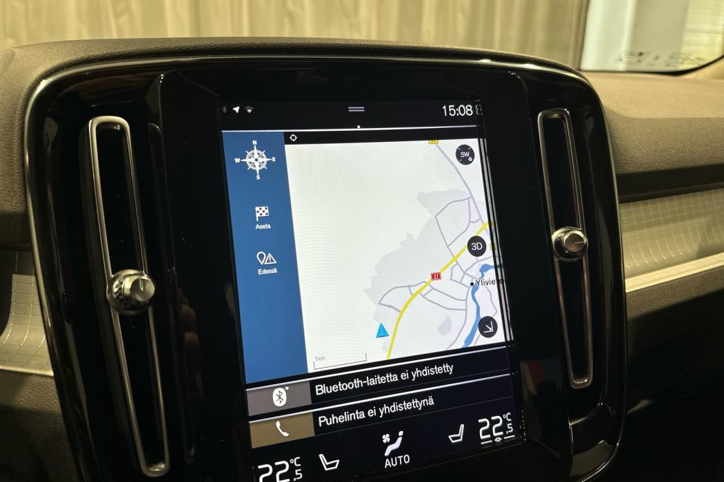 VOLVO XC40 2019