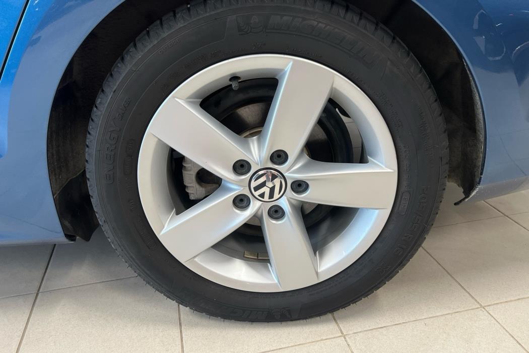 VOLKSWAGEN Jetta 2015