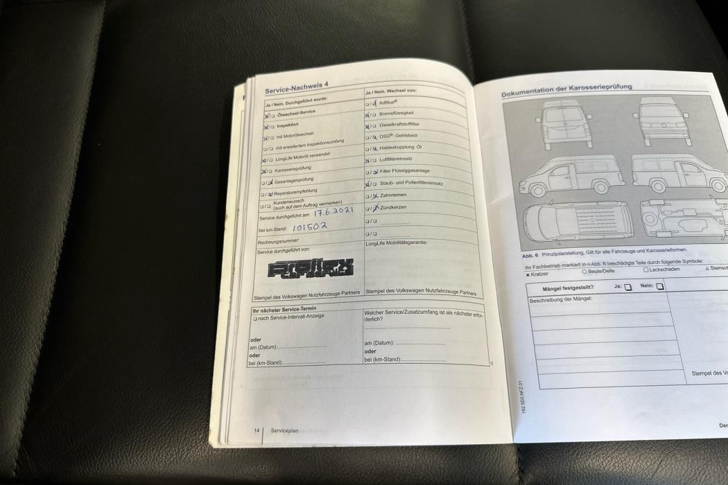 VOLKSWAGEN Amarok 2016