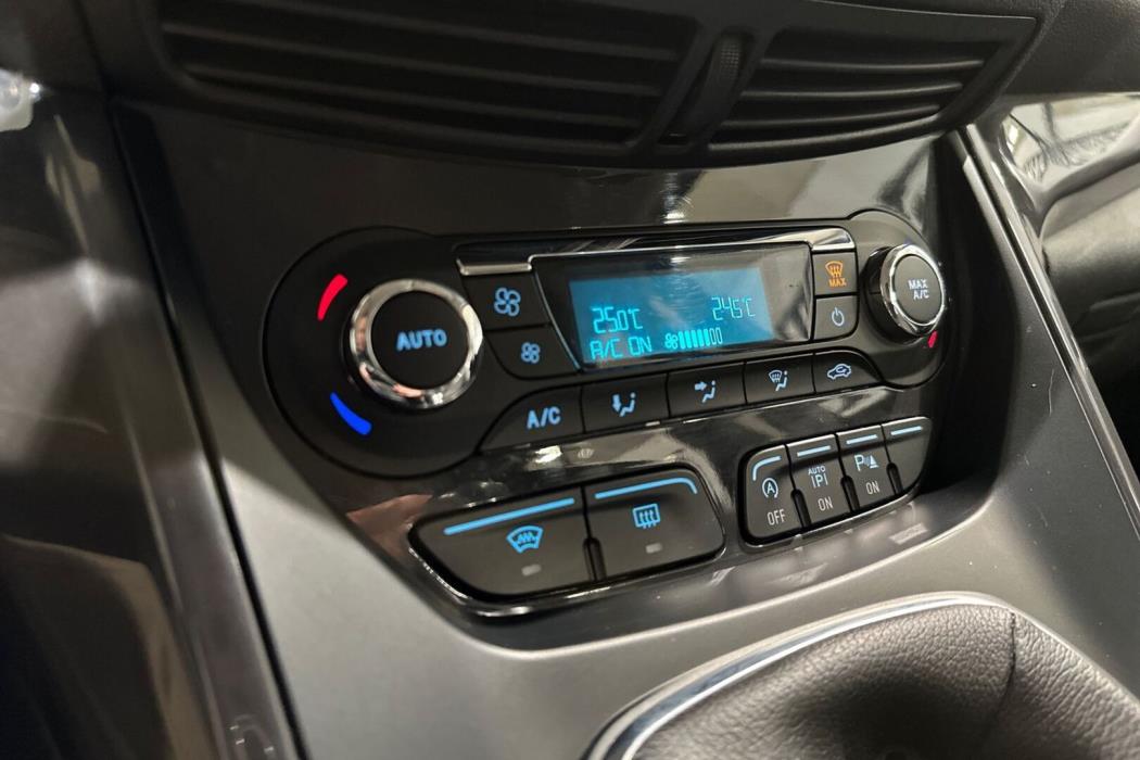 FORD Kuga 2016