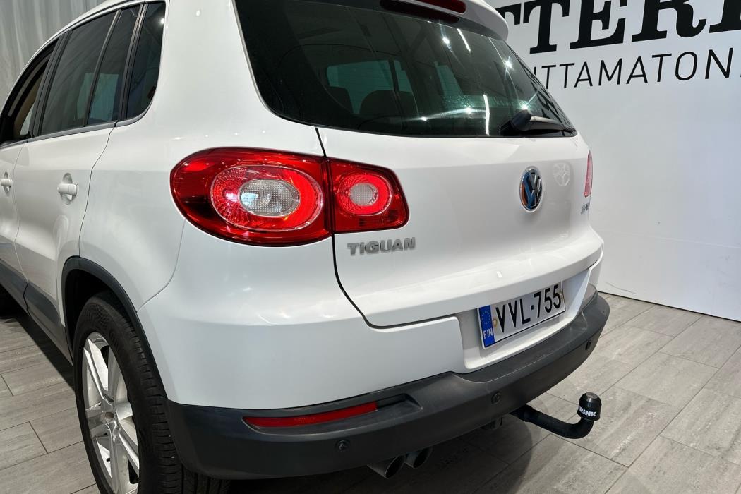 VOLKSWAGEN Tiguan 2010