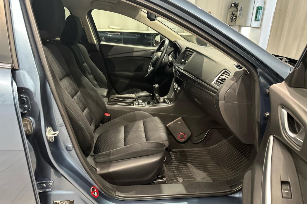 MAZDA Mazda6 2013