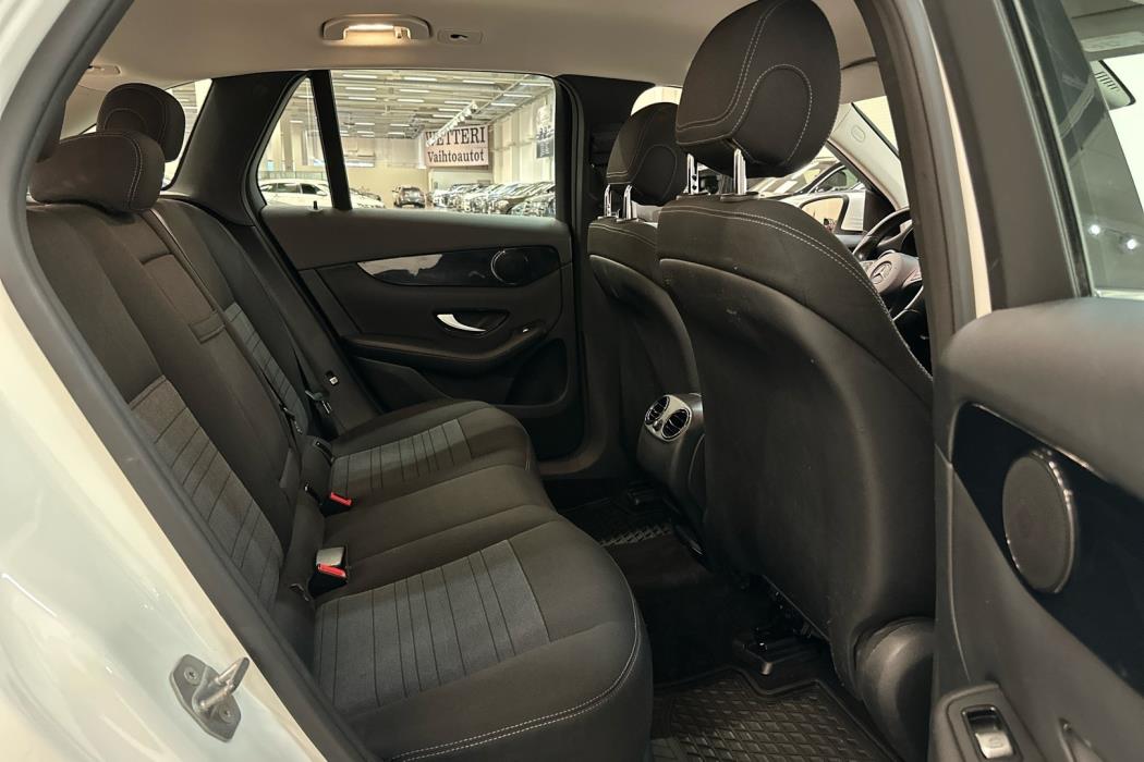 MERCEDES-BENZ GLC 2016