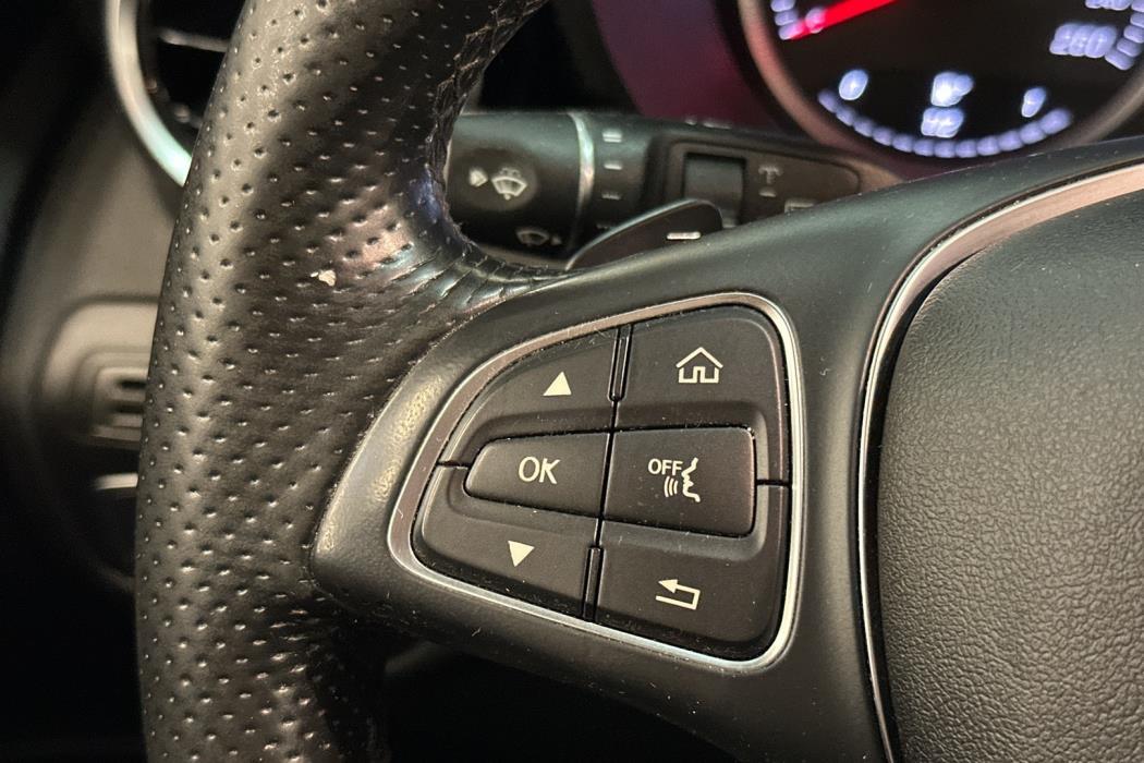 MERCEDES-BENZ GLC 2016