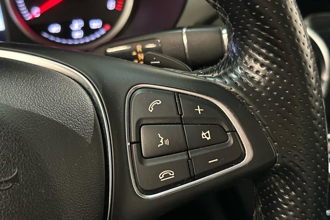 MERCEDES-BENZ GLC 2016