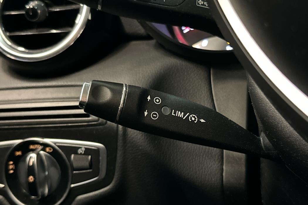 MERCEDES-BENZ GLC 2016