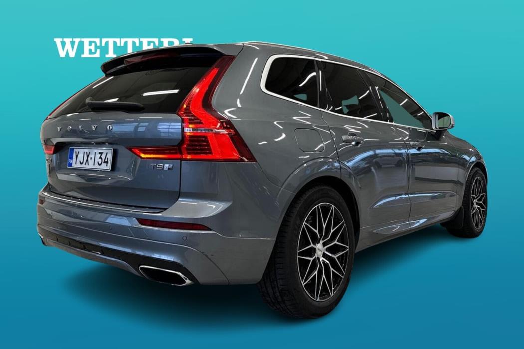 VOLVO XC60 2018
