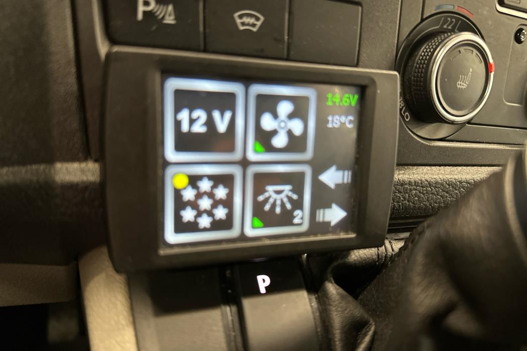 VOLKSWAGEN Transporter 2018