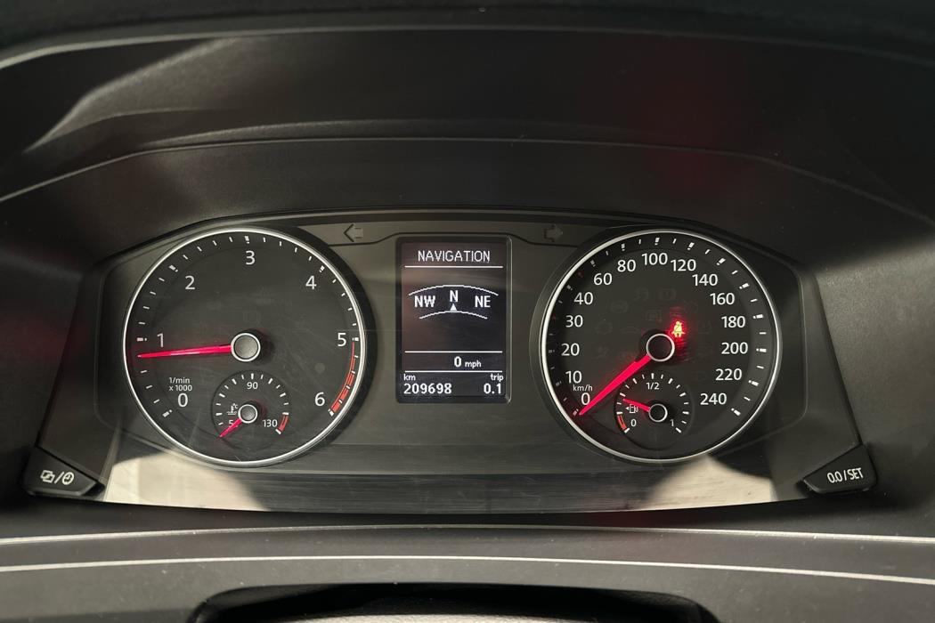 VOLKSWAGEN Transporter 2018