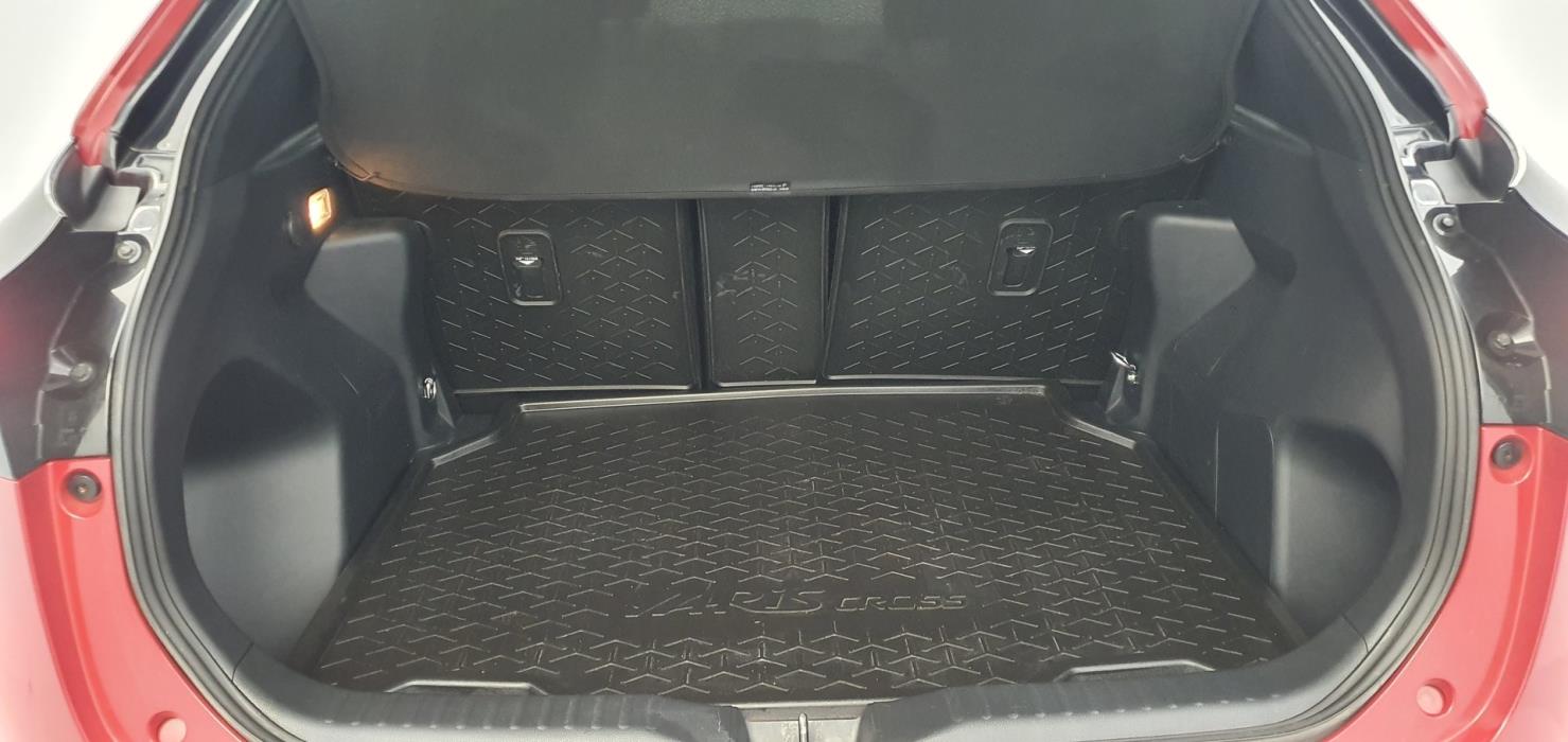 TOYOTA Yaris Cross 2022
