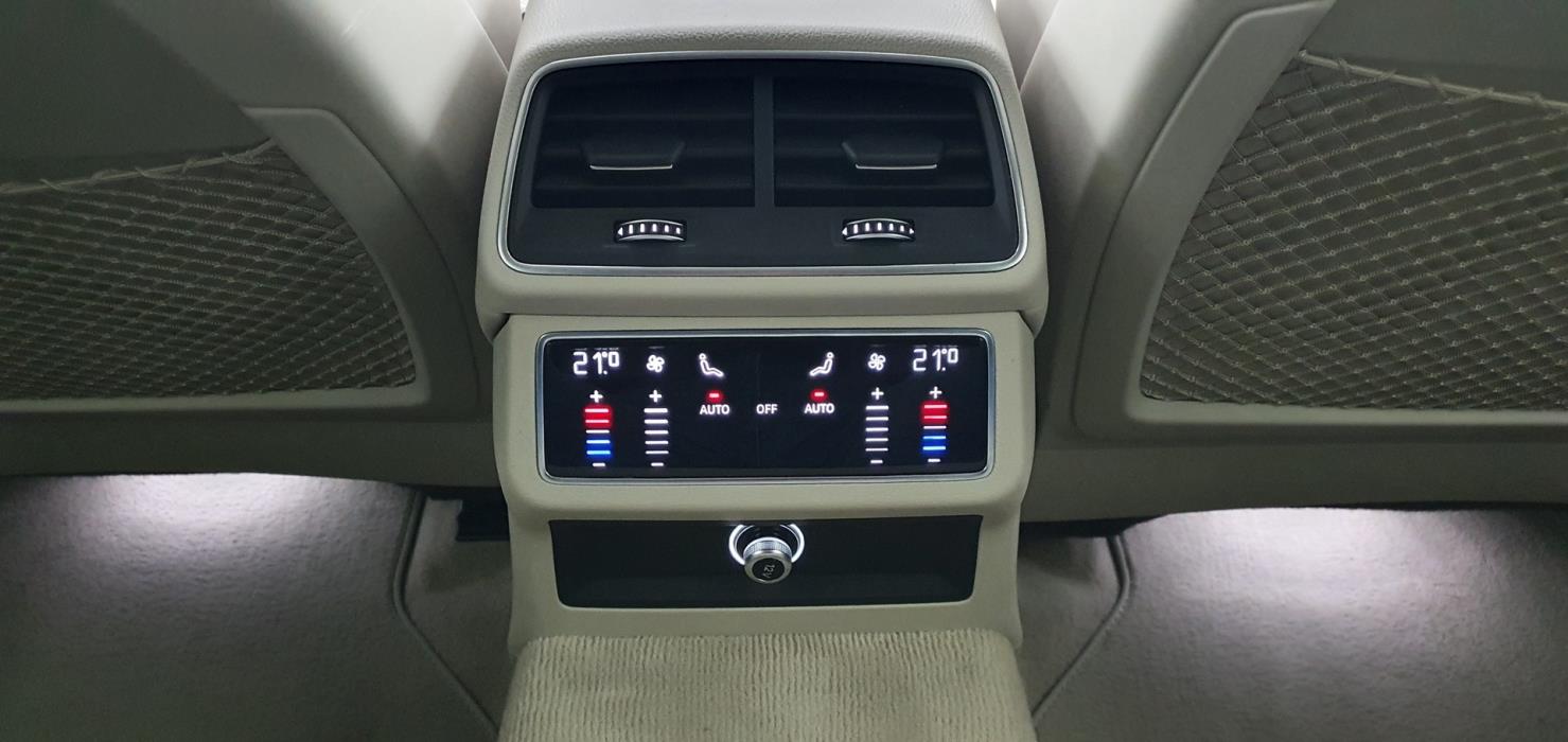 AUDI A6 2020