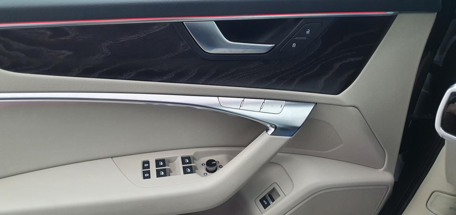 AUDI A6 2020