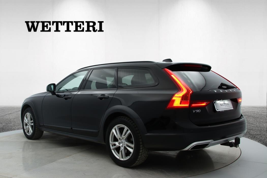 VOLVO V90 Cross Country 2018